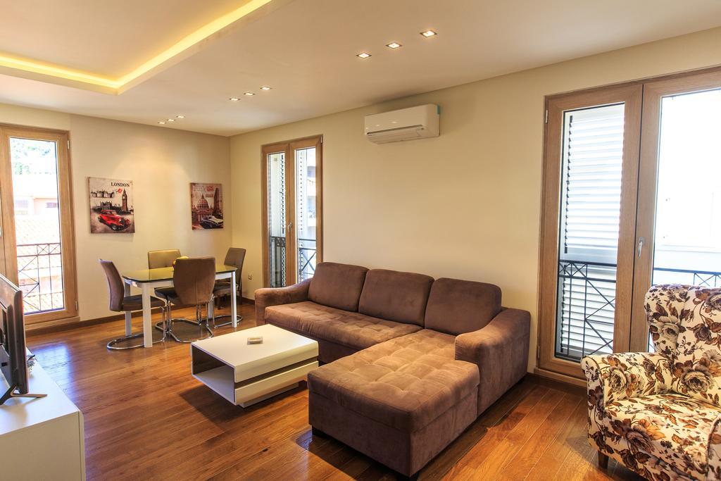 De Lux Apartments Petrovac Eksteriør bilde
