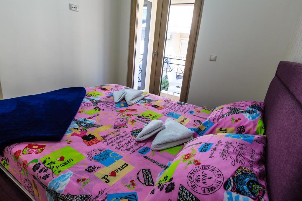 De Lux Apartments Petrovac Eksteriør bilde