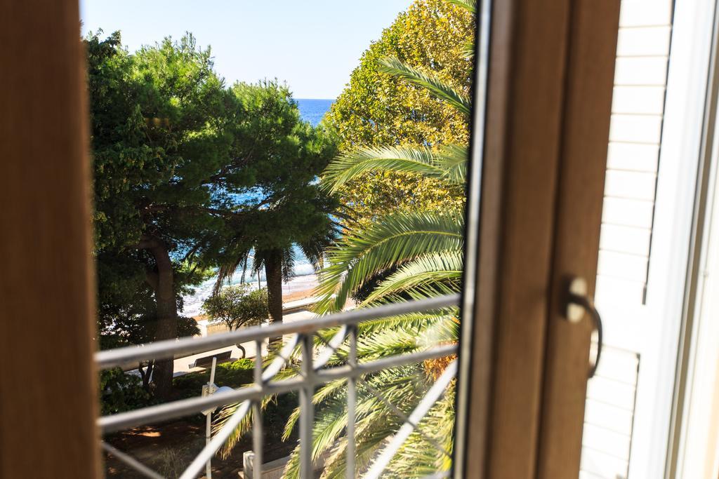 De Lux Apartments Petrovac Eksteriør bilde