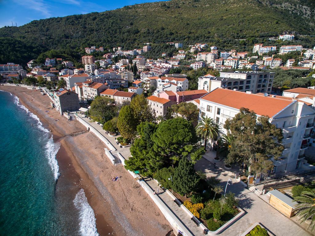 De Lux Apartments Petrovac Eksteriør bilde