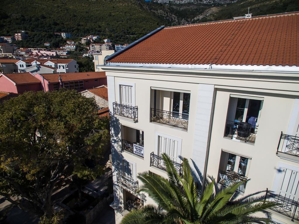 De Lux Apartments Petrovac Eksteriør bilde