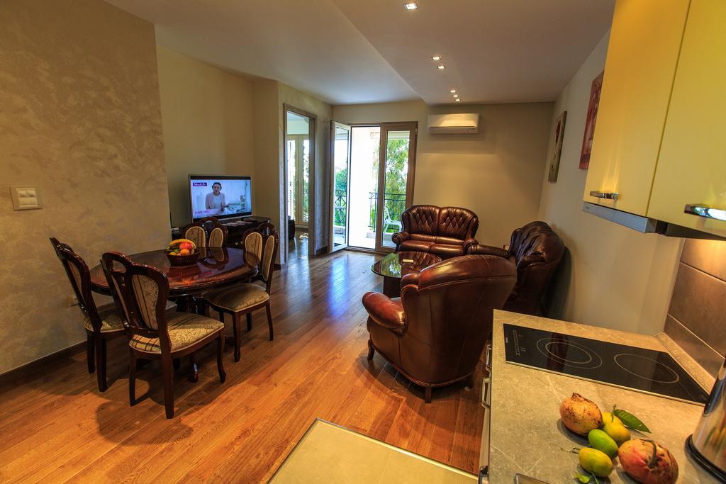 De Lux Apartments Petrovac Eksteriør bilde