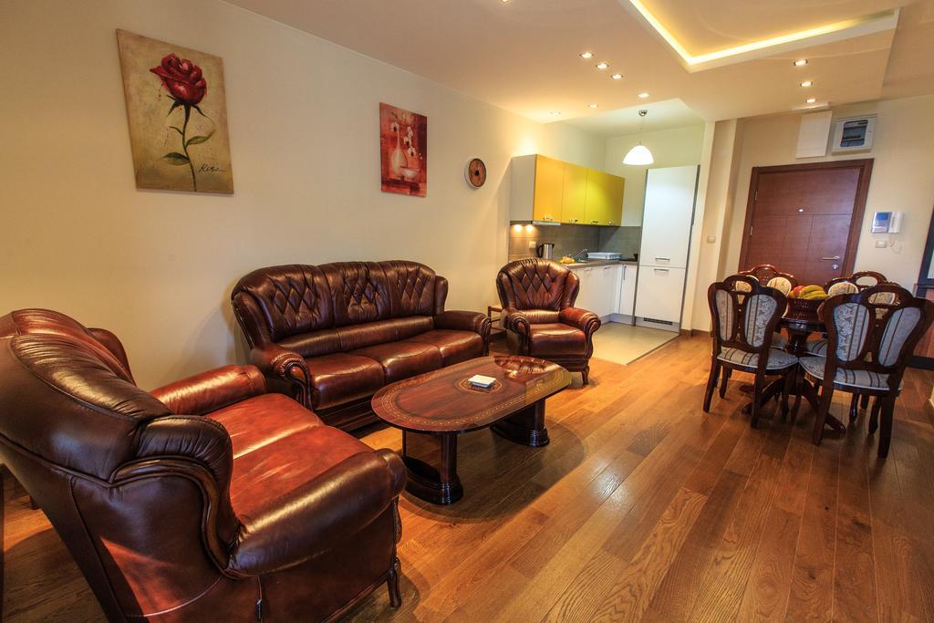 De Lux Apartments Petrovac Eksteriør bilde